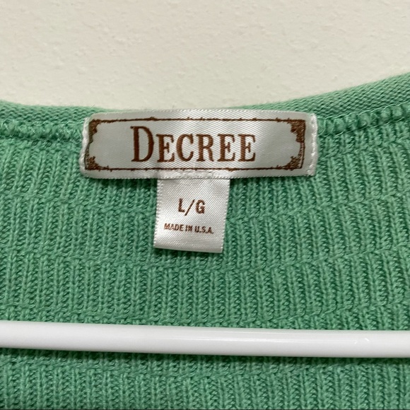Decree Green Shrug L - Picture 6 of 8